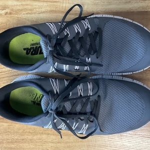 Nike Free 5.0 Men’s Size 9